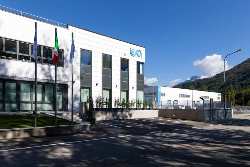 PCMC-Italy-new-plant_o-800x533